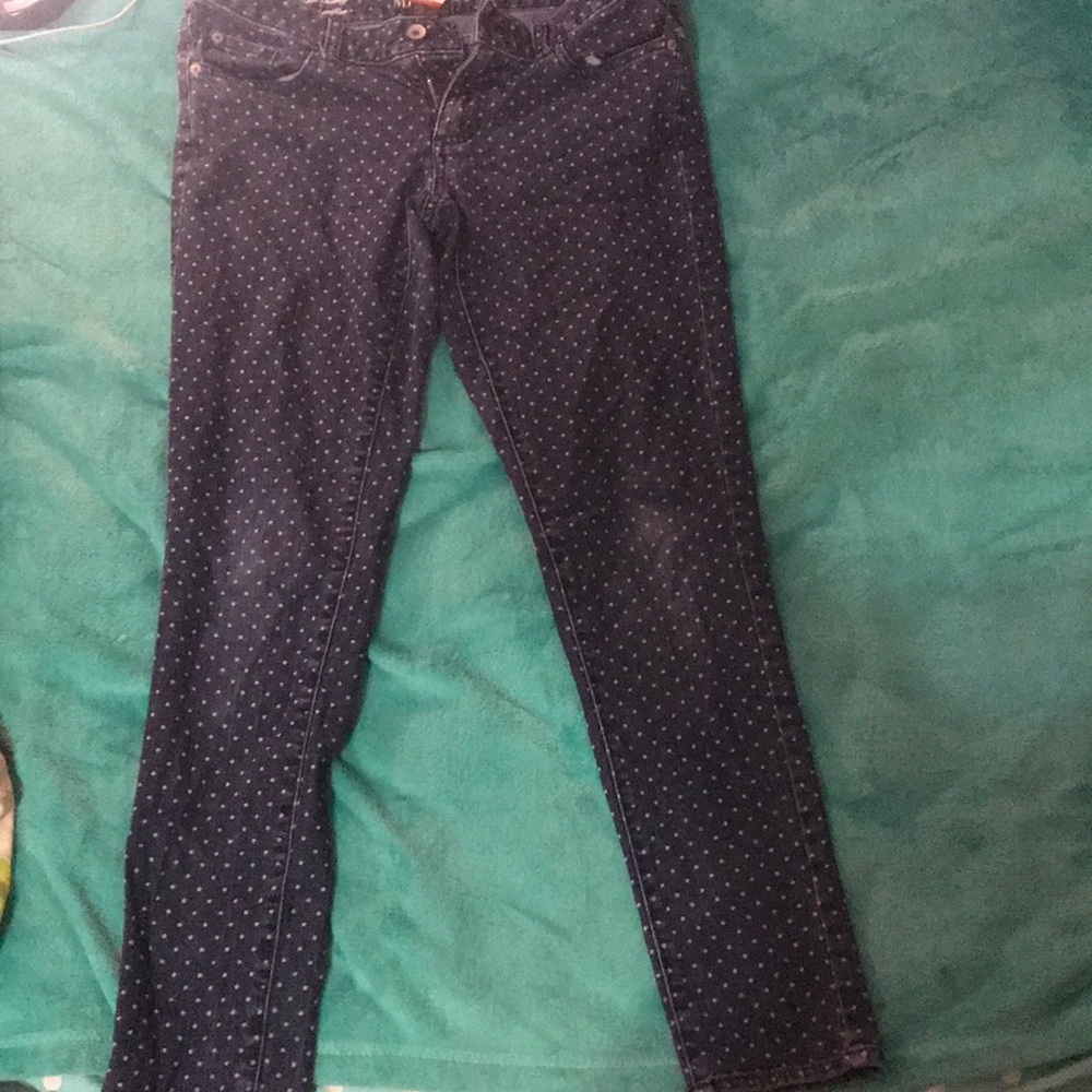 Blue an white jeans